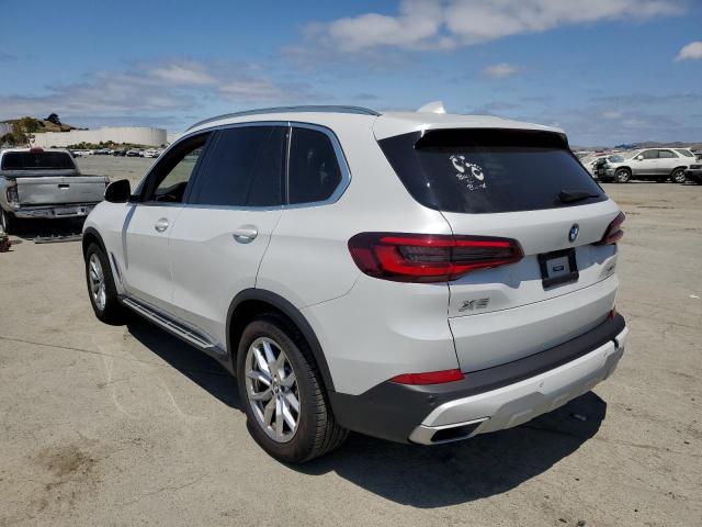 5UXCR6C05N9M70088 - 2022 BMW X5 XDRIVE40I WHITE photo 2