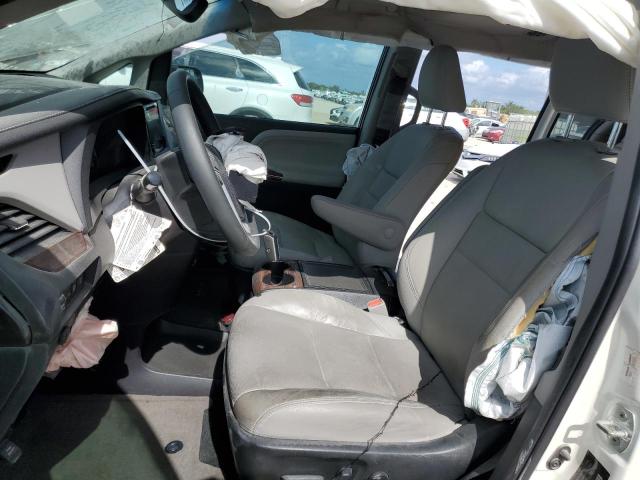 5TDYK3DC8GS739966 - 2016 TOYOTA SIENNA XLE WHITE photo 7