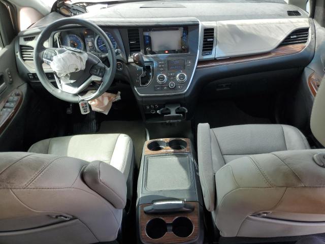 5TDYK3DC8GS739966 - 2016 TOYOTA SIENNA XLE WHITE photo 8