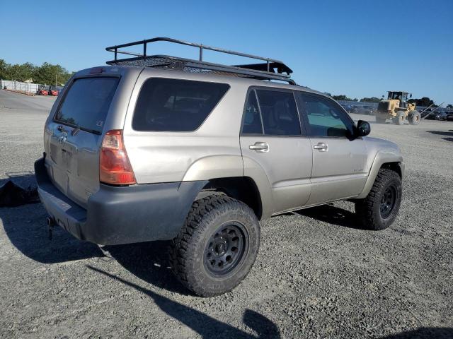 JTEBU14R040044559 - 2004 TOYOTA 4RUNNER SR5 GOLD photo 3