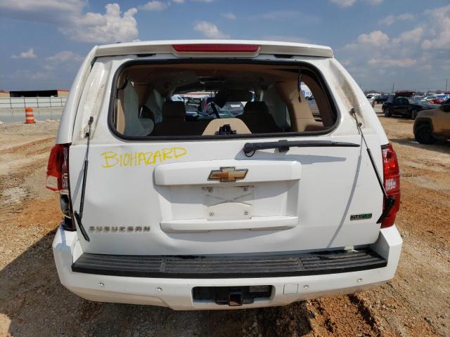 1GNSCJE04BR220777 - 2011 CHEVROLET SUBURBAN C1500 LT WHITE photo 6