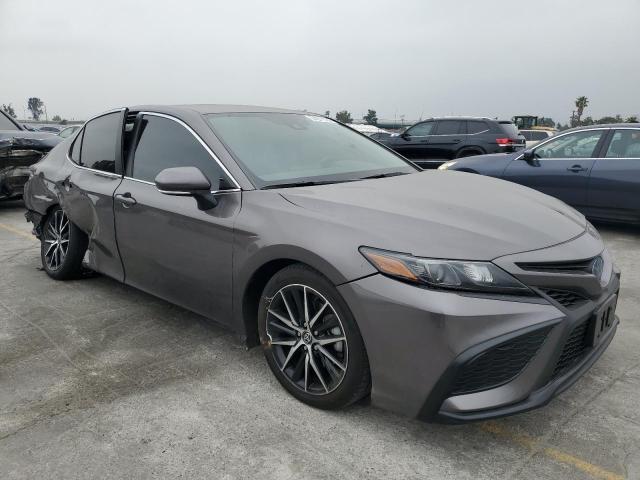 4T1G31AK1PU619703 - 2023 TOYOTA CAMRY SE NIGHT SHADE CHARCOAL photo 4