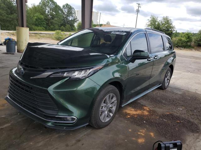 2022 TOYOTA SIENNA XLE, 