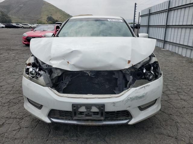 1HGCR2F56DA214137 - 2013 HONDA ACCORD SPORT WHITE photo 5