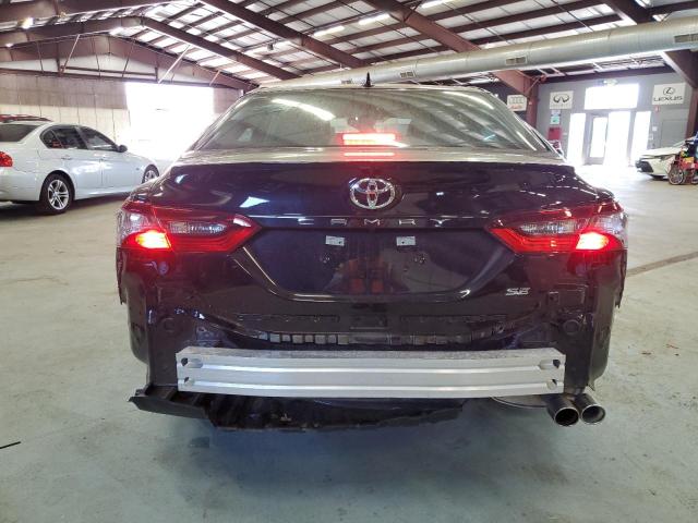 4T1G11AKXPU769251 - 2023 TOYOTA CAMRY SE NIGHT SHADE BLACK photo 6