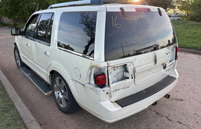 5LMFU27578LJ05567 - 2008 LINCOLN NAVIGATOR WHITE photo 3