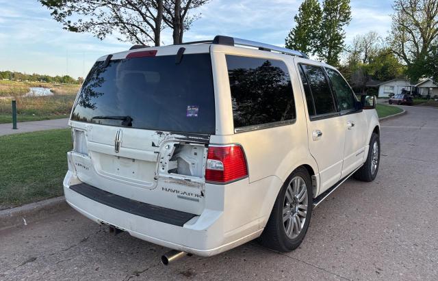5LMFU27578LJ05567 - 2008 LINCOLN NAVIGATOR WHITE photo 4