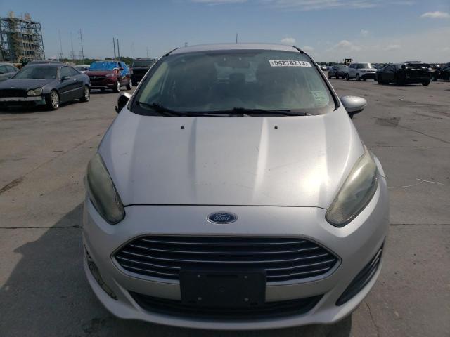 3FADP4EJ3GM114819 - 2016 FORD FIESTA SE SILVER photo 5