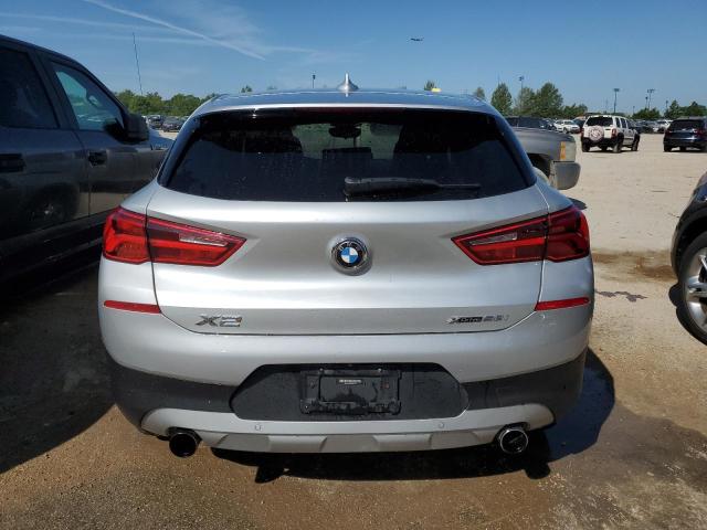 WBXYJ5C36JEF71148 - 2018 BMW X2 XDRIVE28I SILVER photo 6