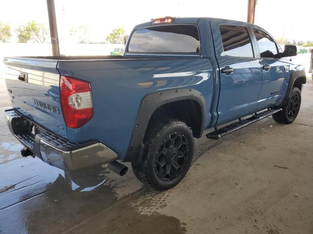 5TFDW5F15KX855302 - 2019 TOYOTA TUNDRA CREWMAX SR5 BLUE photo 3