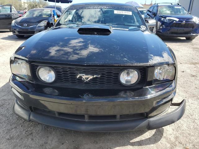 1ZVFT82HX75231677 - 2007 FORD MUSTANG GT BLACK photo 5