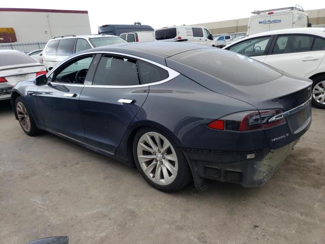 5YJSA1E24HF183955 - 2017 TESLA MODEL S Grafit foto 2