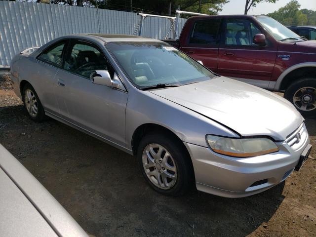 1HGCG22552A015380 - 2002 HONDA ACCORD EX SILVER photo 4