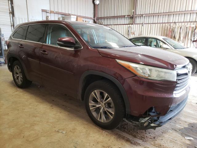 5TDZKRFH6FS102668 - 2015 TOYOTA HIGHLANDER LE RED photo 4