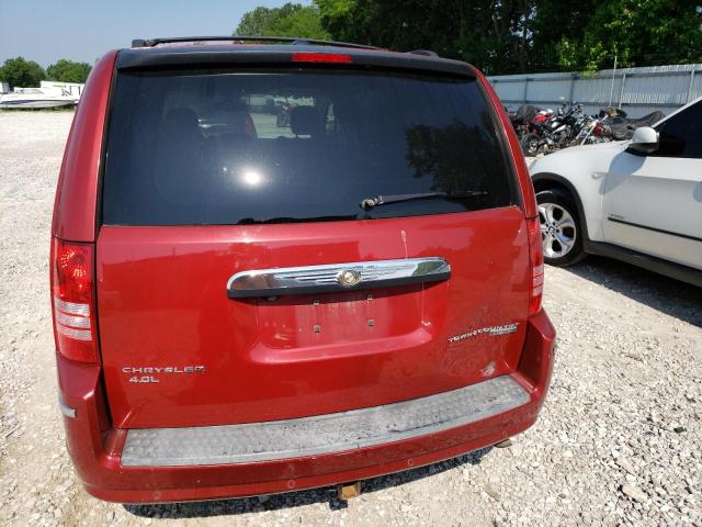 2A8HR64X29R629838 - 2009 CHRYSLER TOWN & COU LIMITED RED photo 6