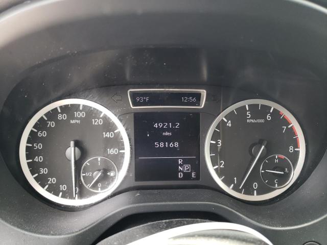 SJKCH5CP4JA046273 - 2018 INFINITI QX30 BASE WHITE photo 9