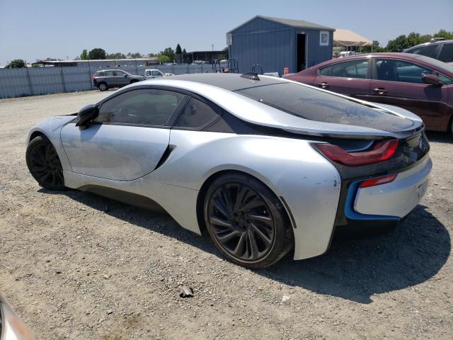 WBY2Z2C32HV676737 - 2017 BMW I8 SILVER photo 2