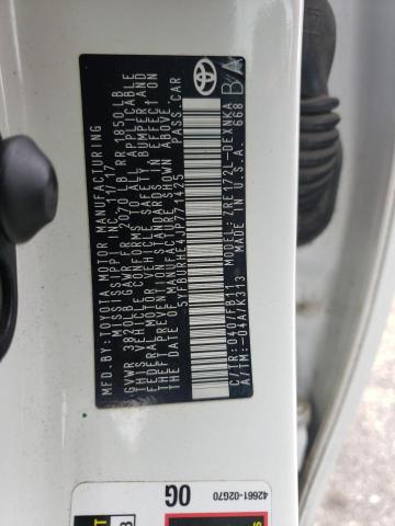 5YFBURHE4JP771425 - 2018 TOYOTA COROLLA L WHITE photo 12