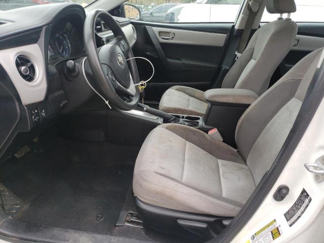 5YFBURHE4JP771425 - 2018 TOYOTA COROLLA L WHITE photo 7