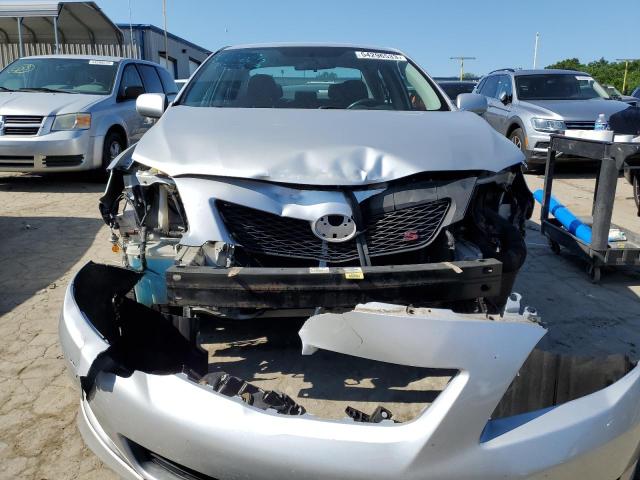 1NXBU4EE8AZ353522 - 2010 TOYOTA COROLLA BASE SILVER photo 5