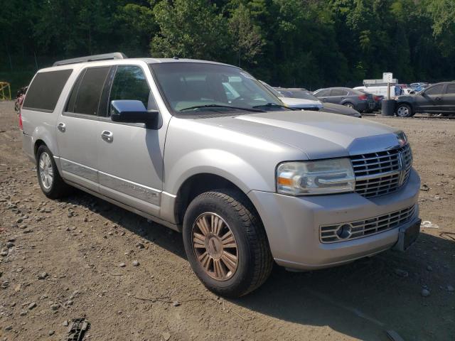 5LMFL28557LJ16793 - 2007 LINCOLN NAVIGATOR L SILVER photo 4