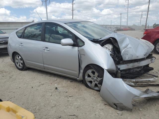 JTDKB20U077563830 - 2007 TOYOTA PRIUS SILVER photo 4