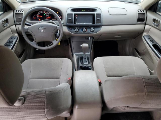 4T1BE32K25U098146 - 2005 TOYOTA CAMRY LE მწვანე ფოტო 8