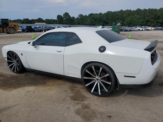 2C3CDZFJ6JH175280 - 2018 DODGE CHALLENGER R/T 392 WHITE photo 2