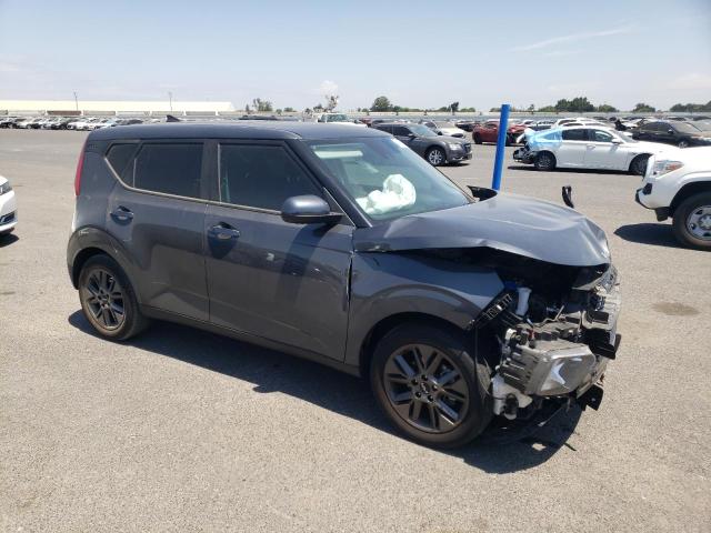 KNDJ33AU1N7823873 - 2022 KIA SOUL EX GRAY photo 4