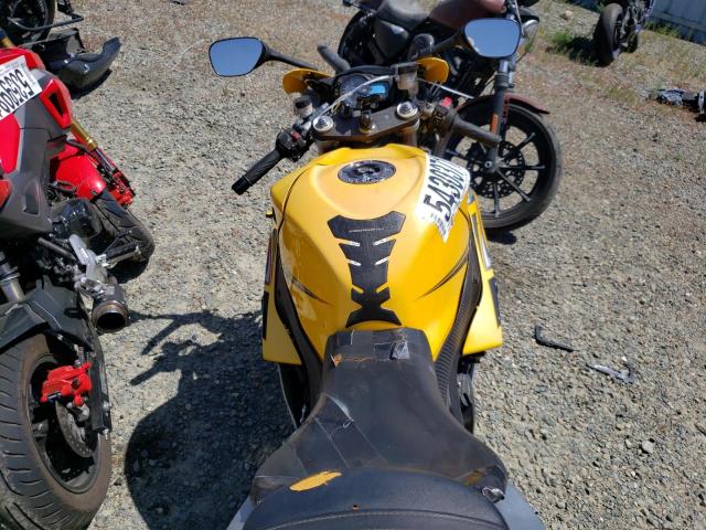 JS1GT77A272110585 - 2007 SUZUKI GSX-R1000 YELLOW photo 5