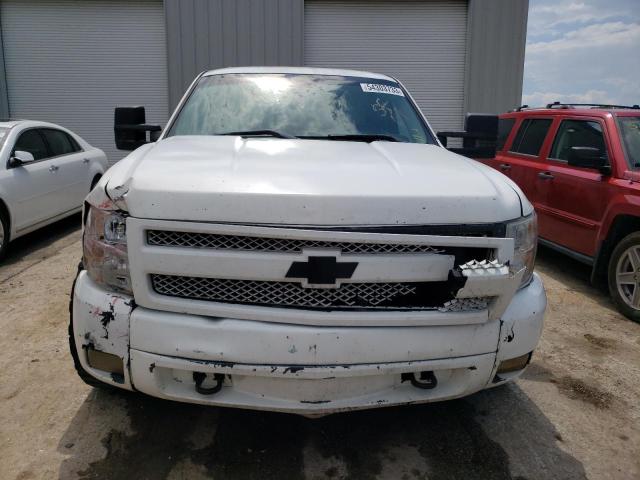 3GCEC13J08G129693 - 2008 CHEVROLET SILVERADO2 C1500 WHITE photo 5