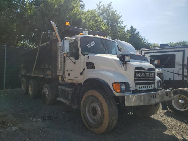 2005 MACK CV713 CV700, null