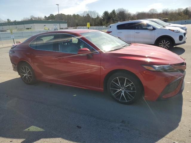 4T1G11AK2PU183966 - 2023 TOYOTA CAMRY SE NIGHT SHADE RED photo 4