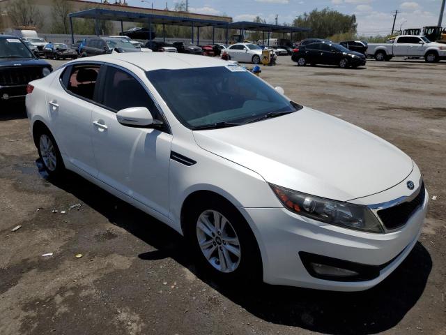 KNAGM4A77D5377288 - 2013 KIA OPTIMA LX WHITE photo 4