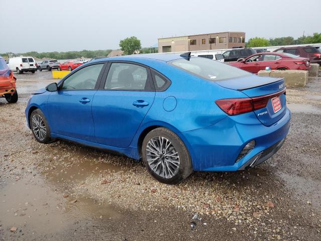 3KPF54AD1PE625738 - 2023 KIA FORTE GT LINE BLUE photo 2