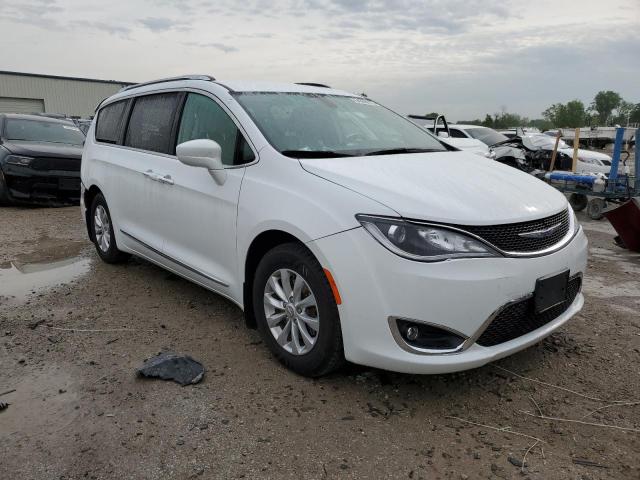 2C4RC1BG1KR640032 - 2019 CHRYSLER PACIFICA TOURING L WHITE photo 4