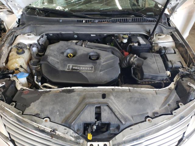 3LN6L2J94FR622390 - 2015 LINCOLN MKZ WHITE photo 11