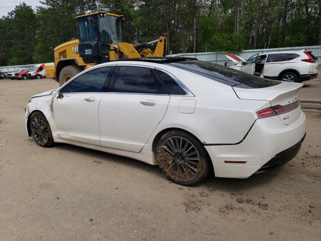 3LN6L2J94FR622390 - 2015 LINCOLN MKZ WHITE photo 2