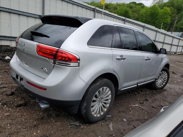 2LMDJ8JK9FBL24598 - 2015 LINCOLN MKX SILVER photo 3