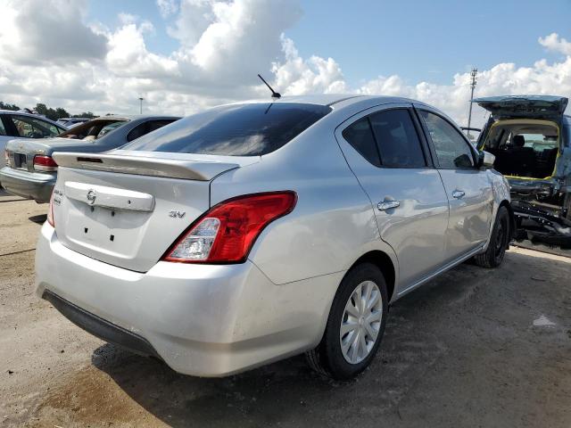 3N1CN7AP9HK427722 - 2017 NISSAN VERSA S SILVER photo 3