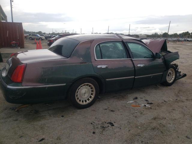 1LNHM81W8XY658911 - 1999 LINCOLN TOWN CAR EXECUTIVE GREEN photo 3