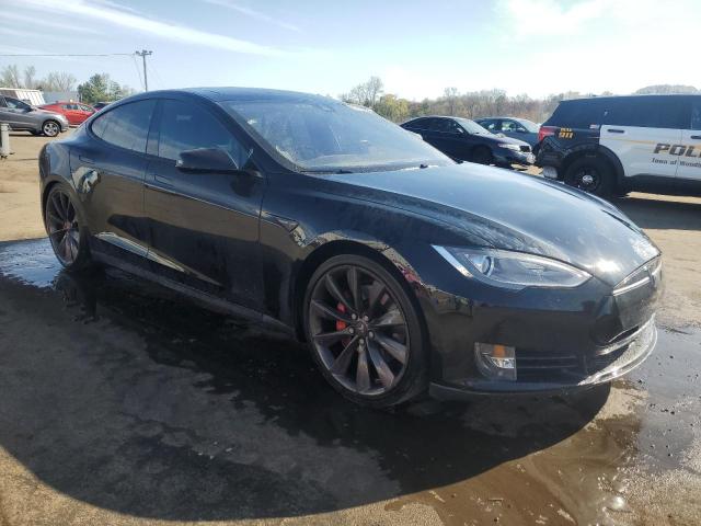 5YJSA1H28EFP62891 - 2014 TESLA MODEL S BLACK photo 4