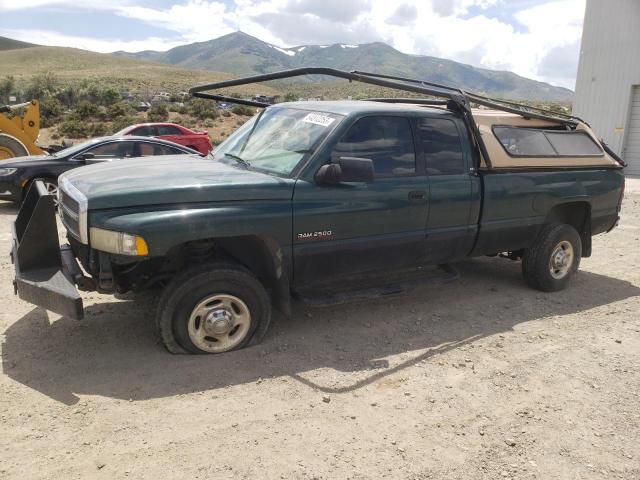 3B7KF23671G224415 - 2001 DODGE RAM 2500 GREEN photo 1