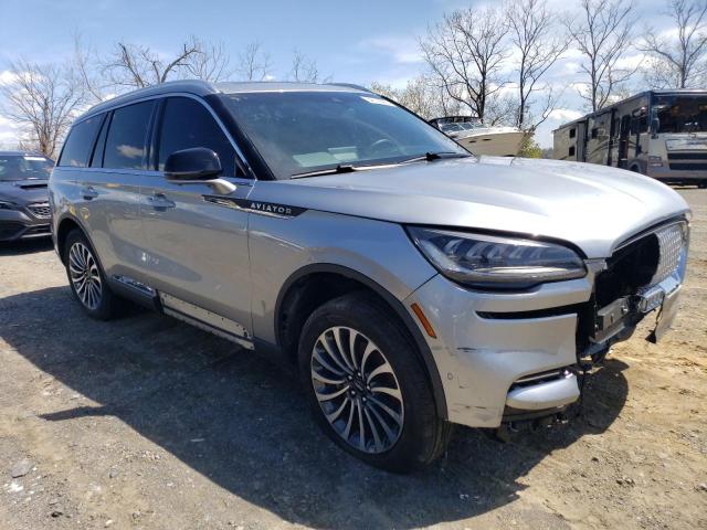 5LM5J7XC2RGL06738 - 2024 LINCOLN AVIATOR RESERVE Argent photo 4