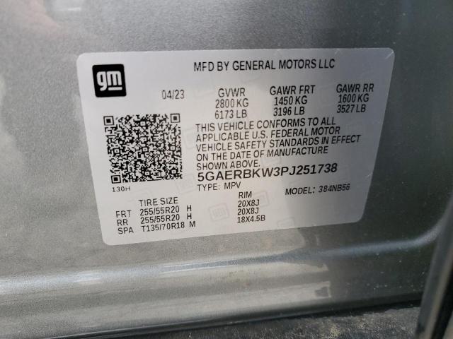 5GAERBKW3PJ251738 - 2023 BUICK ENCLAVE ESSENCE ვერცხლისფერი ფოტო 14