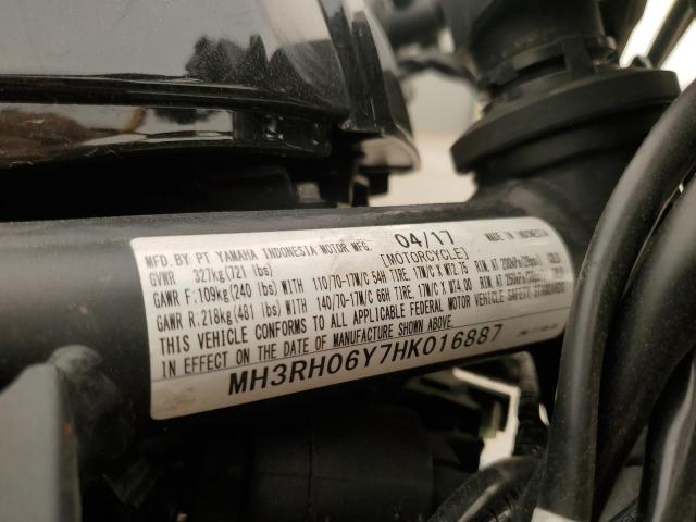 MH3RH06Y7HK016887 - 2017 YAMAHA YZFR3 BLACK photo 10