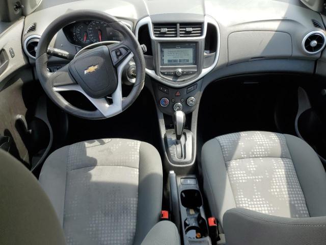 1G1JG6SH1H4169611 - 2017 CHEVROLET SONIC WHITE photo 8