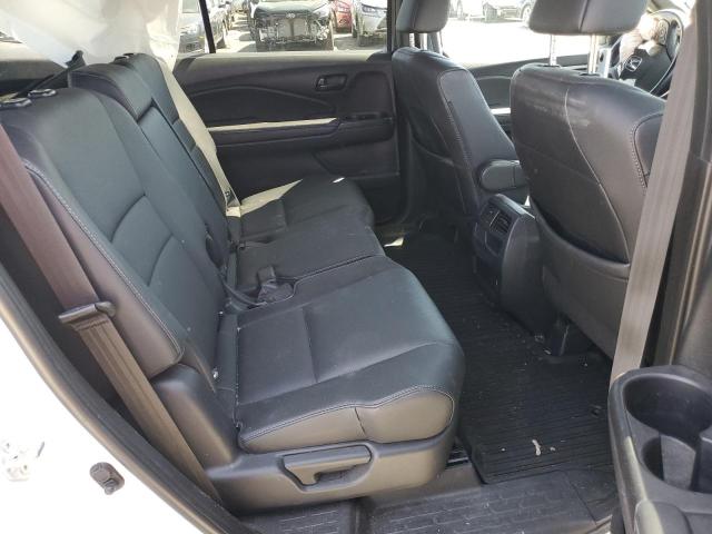 5FNYF8H52NB005628 - 2022 HONDA PASSPORT EXL WHITE photo 11