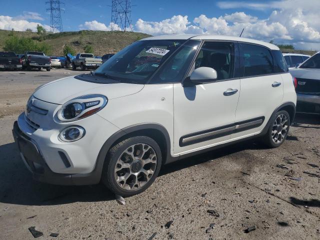 2014 FIAT 500L TREKKING, 