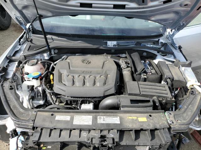 1VWBA7A3XJC001810 - 2018 VOLKSWAGEN PASSAT SE SILVER photo 11